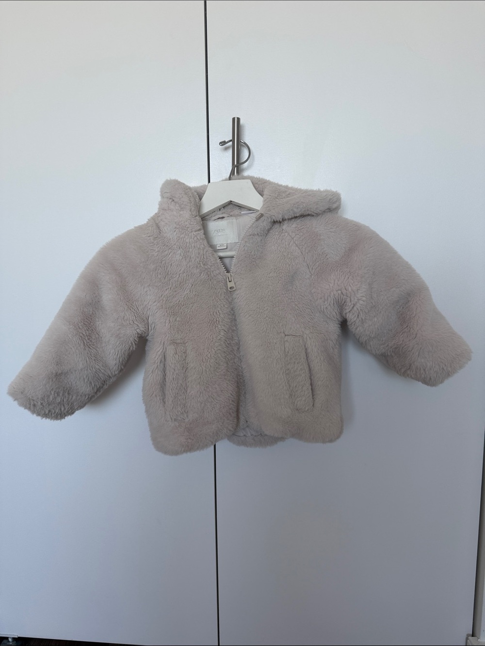 Zara Plush Hooded Puffer Jacket in Light Taupe